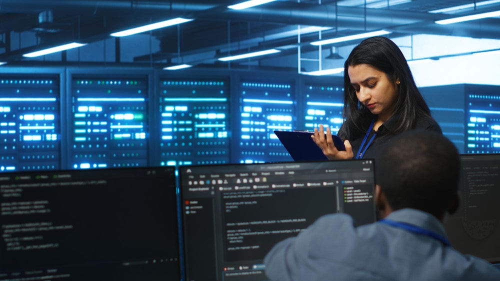 2025 IT Predictions: Cybersecurity, Data Analytics, AI/ML, and Software Development